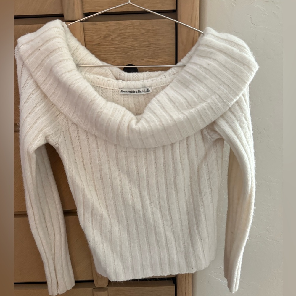 Abercrombie rib off the shoulder sweater